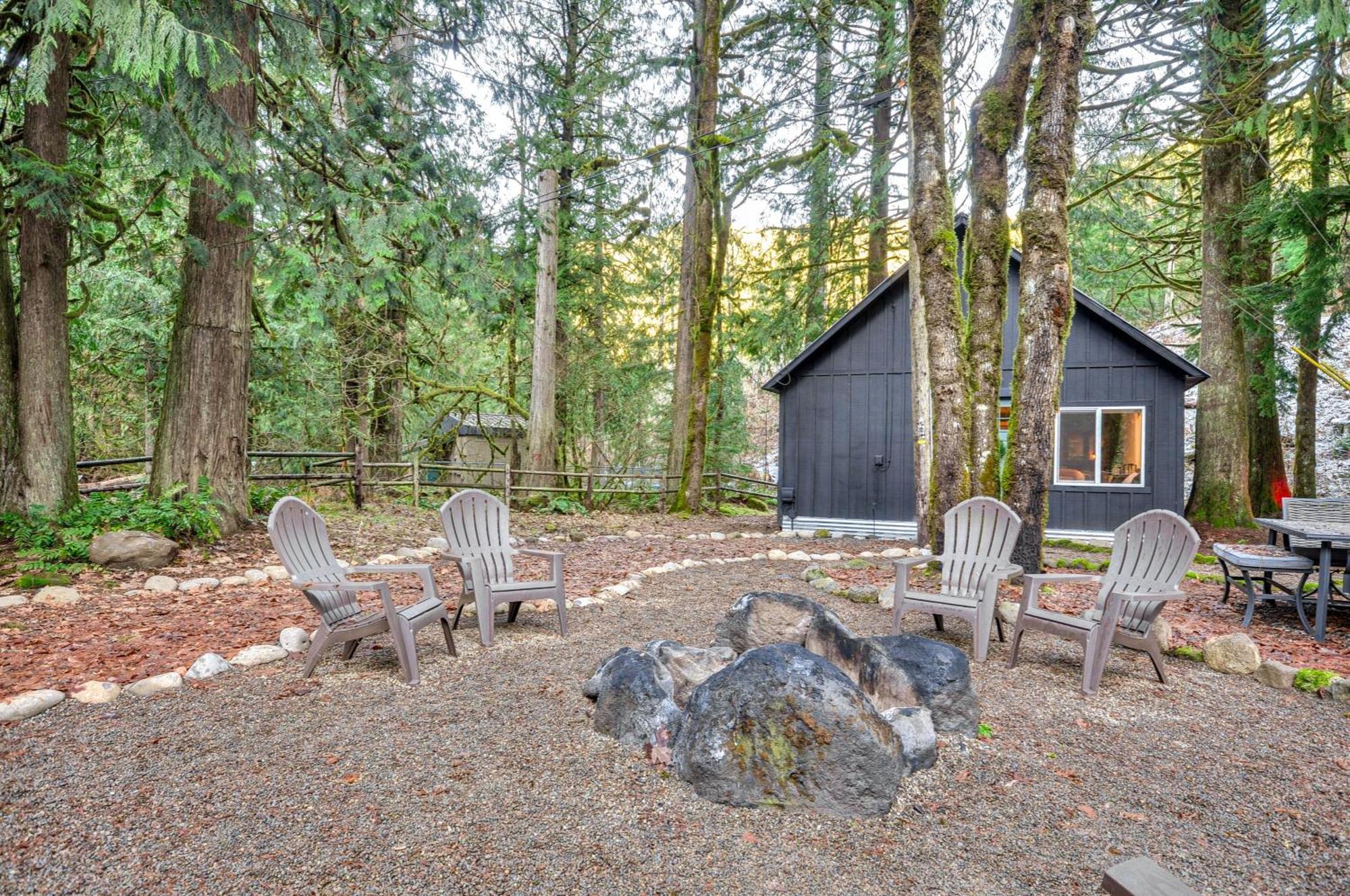 Hike, Ski And Explore Rhododendron Forest Retreat! Exterior foto