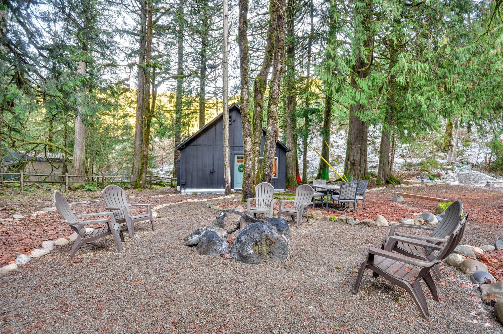 Hike, Ski And Explore Rhododendron Forest Retreat! Exterior foto